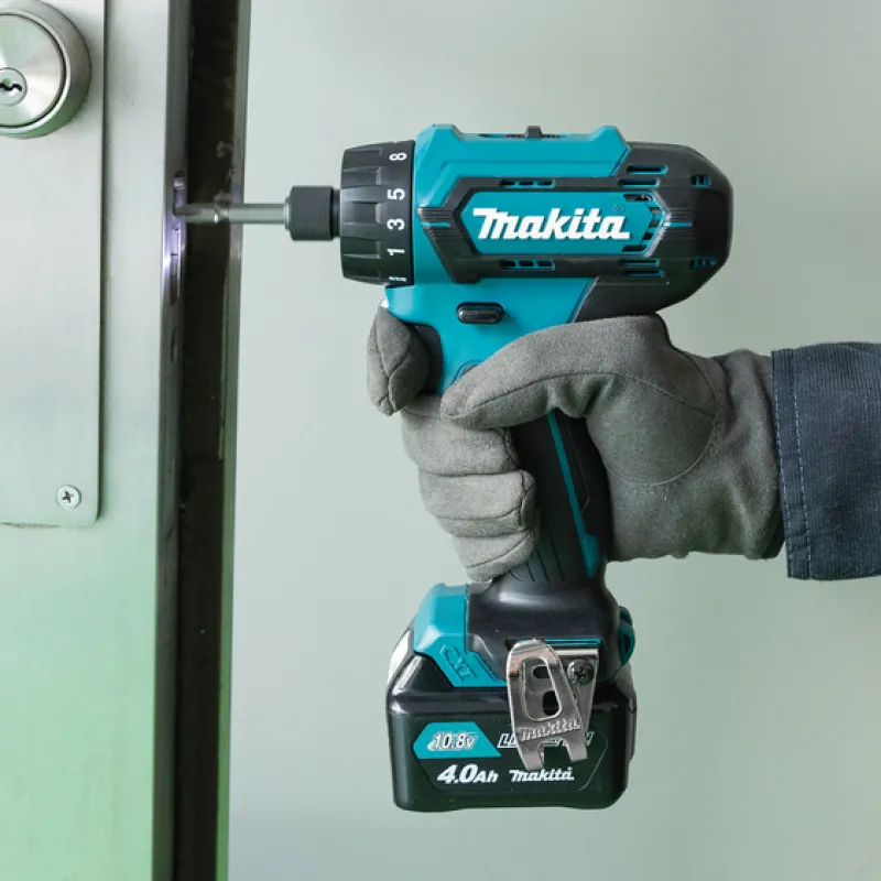 MAKITA DF033DWAE Borrskruvdragare 12V, komplett| Borrskruvdragare 12V
