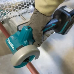 MAKITA DMC300 Kapsåg 18V| Metallsågar -Metallberabetning