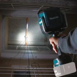 MAKITA DML812 Arbetslampa 18V, 1250 lumen| Makita Kampanjer|Arbetsbelysning