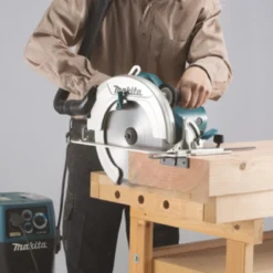 MAKITA HS0600 Cirkelsåg 270mm| Cirkelsågar Sladd